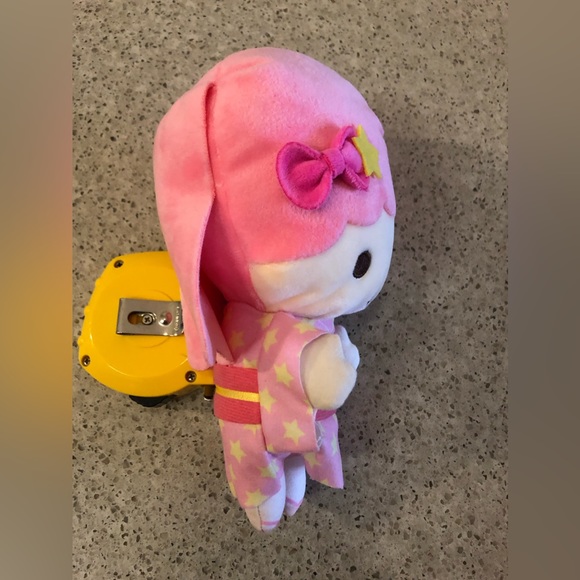 Like NEW Little Twin Stars Lala in Kimono Plush Pouch with a chain - Picture 5 of 13